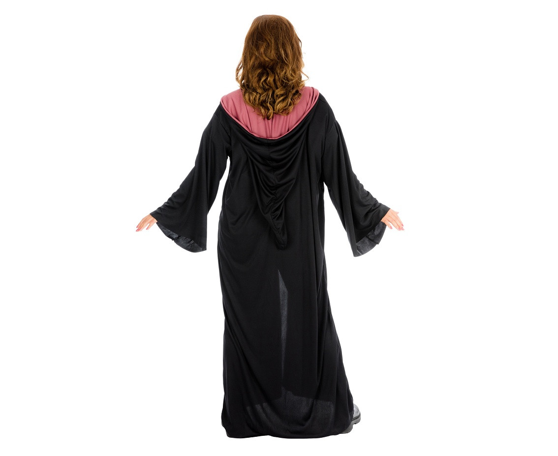 Includes: Harry Potter hooded robe with clasp